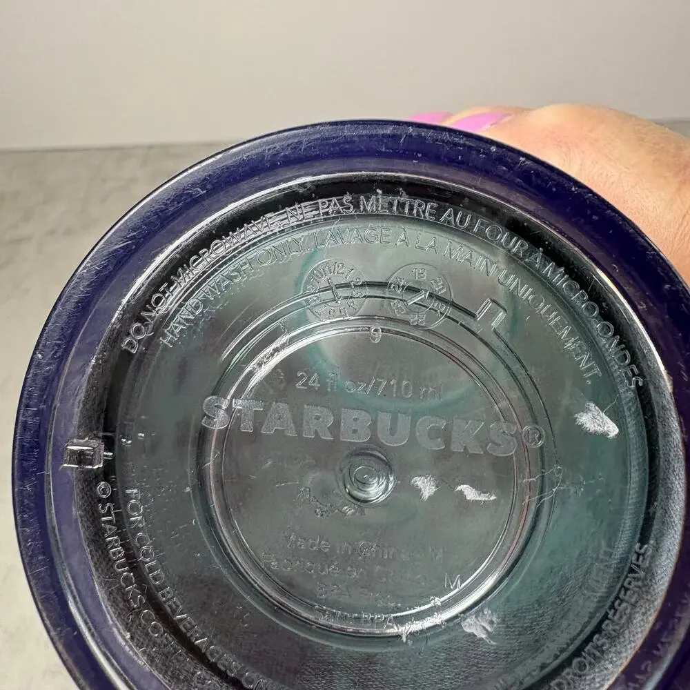 Starbucks Holiday 2020 Gold Glitter Polka Dot Venti Cold Cup Tumbler 24oz